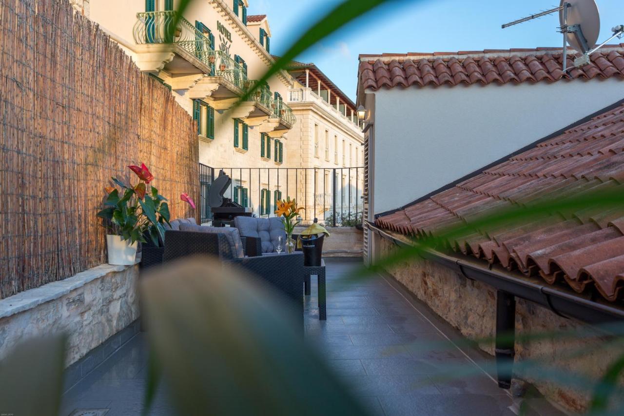 Lola Apartments - Zf Hvar Hvar Town Exterior foto